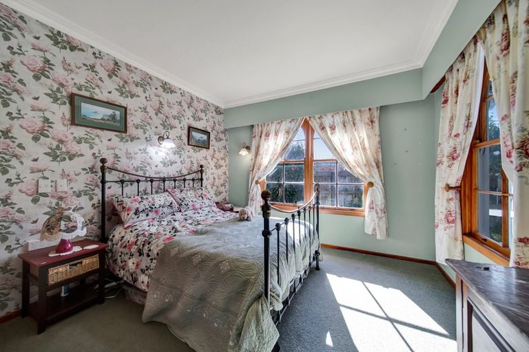 Photo of property in 62 Manawapou Road, Hawera, 4610