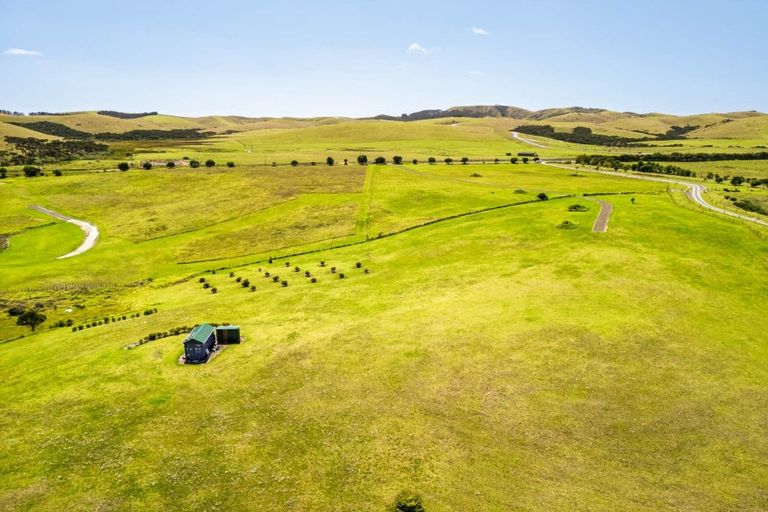 Photo of property in 272 Rangihoua Road, Te Tii, Kerikeri, 0294