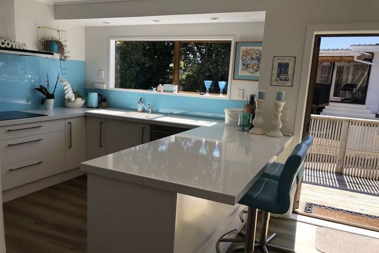 Photo of property in 69 O'halloran Road, Howick, Auckland, 2014