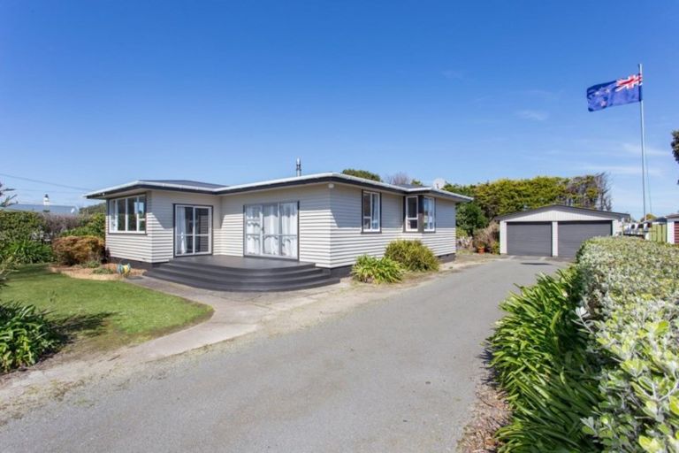 Photo of property in 15 Smith Street, Waverley, 4510