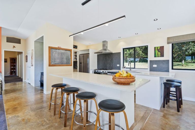 Photo of property in 303 Ody Road, Whangarei Heads, Whangarei, 0174