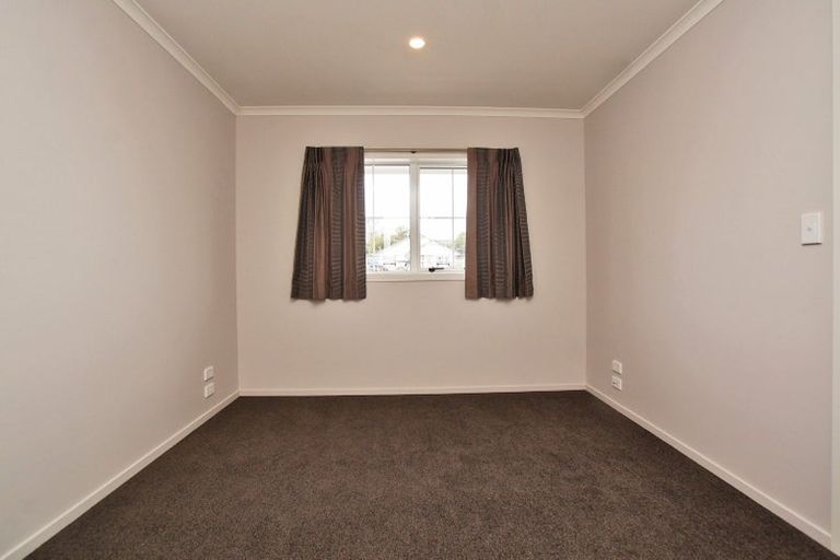 Photo of property in 30 Queens Park Crescent, Frankton, Hamilton, 3204