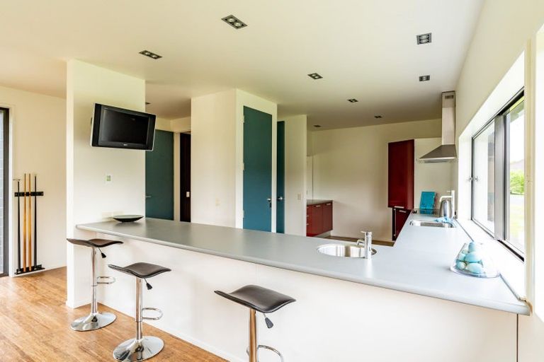 Photo of property in 2 Park Crescent, Mangawhai Heads, Mangawhai, 0505