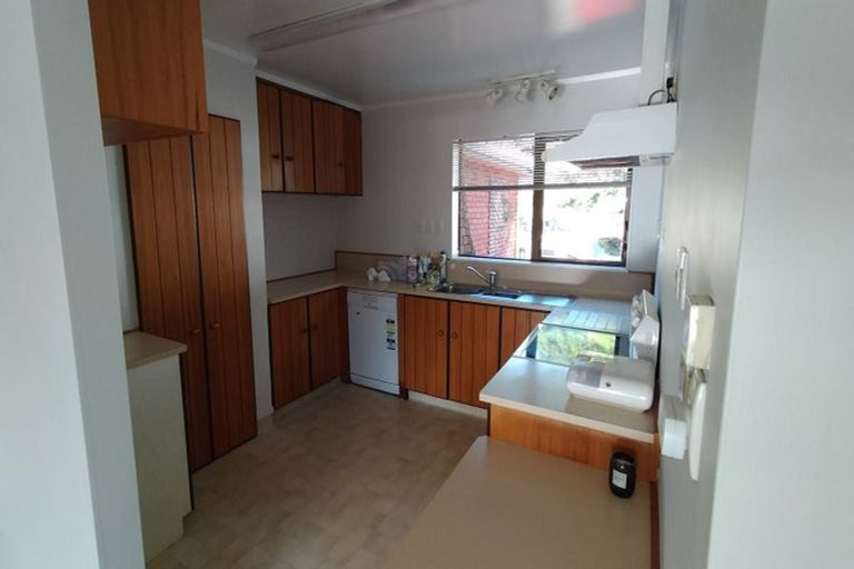 Photo of property in 30 Wyndrum Avenue, Waterloo, Lower Hutt, 5011