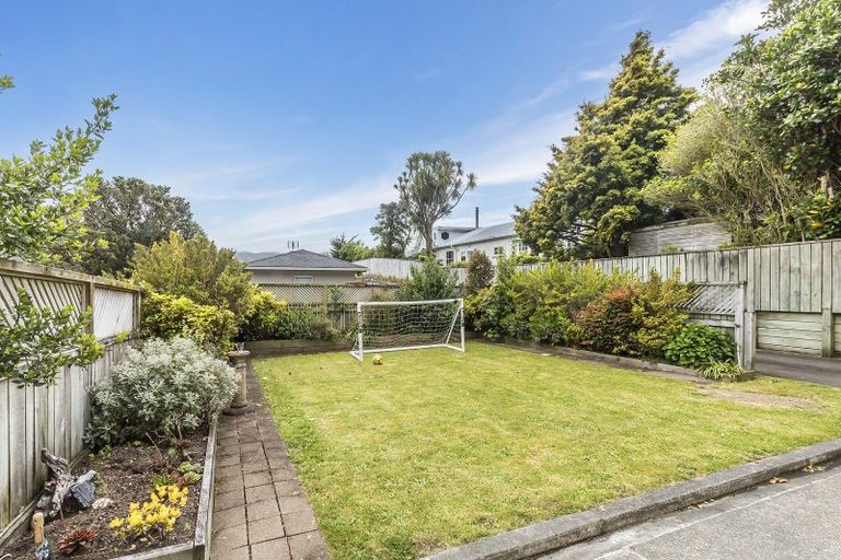 Photo of property in 164 Wadestown Road, Wadestown, Wellington, 6012