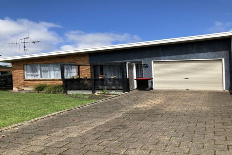 Photo of property in 38 Vale Street, Otumoetai, Tauranga, 3110