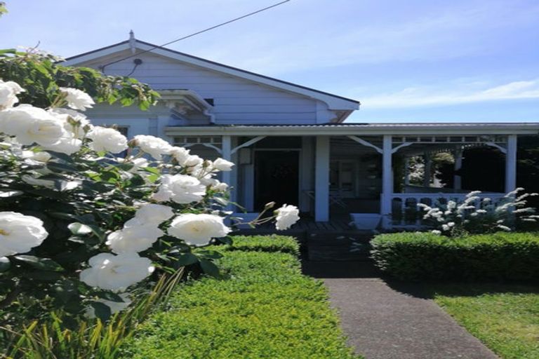 Photo of property in 165 Cambridge Street, Levin, 5510