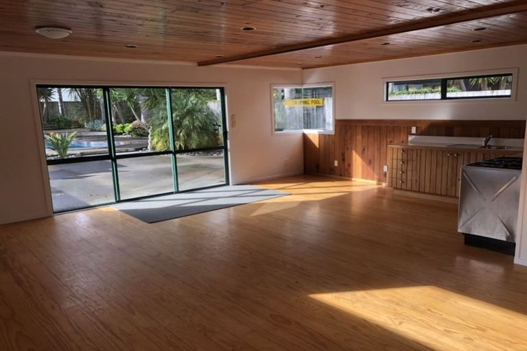 Photo of property in 47 Kon Tiki Road, Whiritoa, Whangamata, 3691