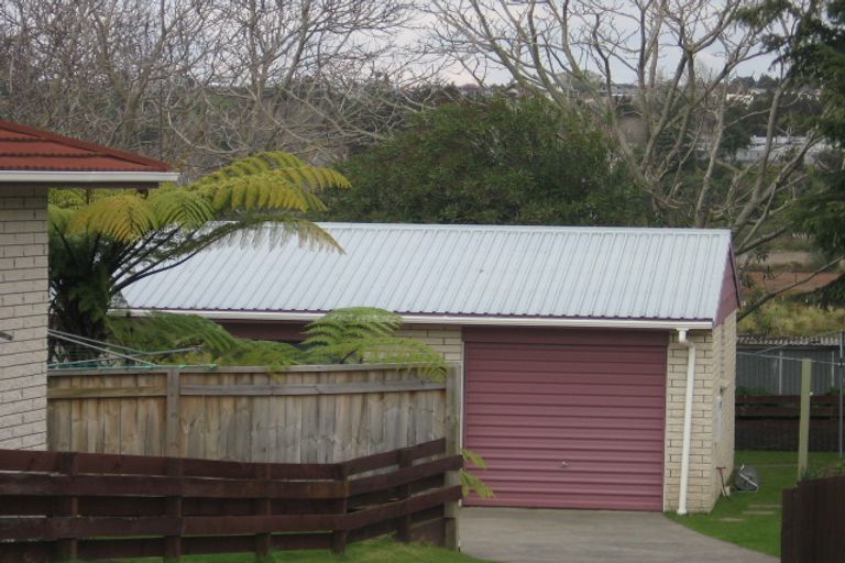 Photo of property in 28 Heron Avenue East, Matua, Tauranga, 3110