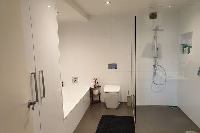 Photo of property in 82a Madras Street, Khandallah, Wellington, 6035