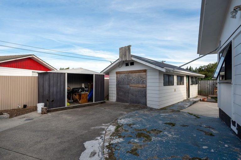 Photo of property in 16 Alison Street, Mangakakahi, Rotorua, 3015