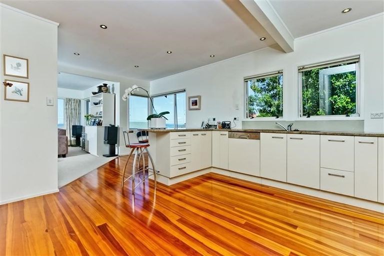 Photo of property in 68a Gulf View Road, Murrays Bay, Auckland, 0630