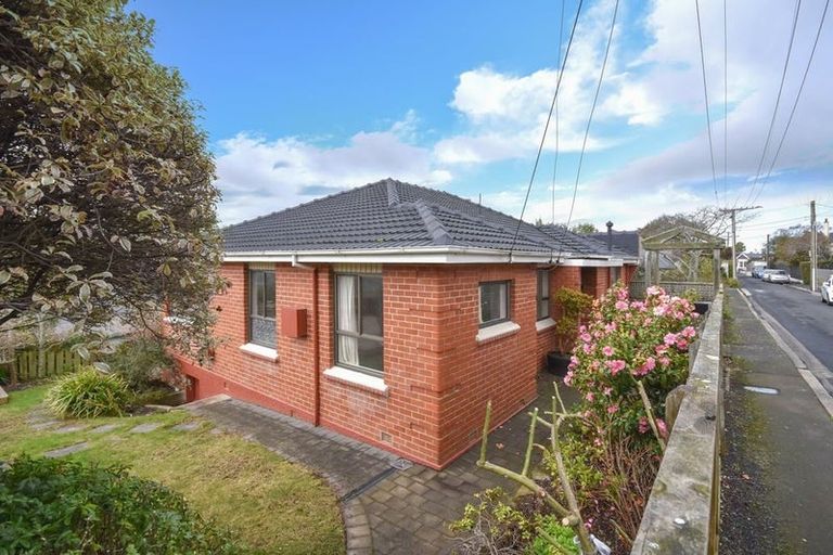 Photo of property in 45 Brownville Crescent, Maori Hill, Dunedin, 9010