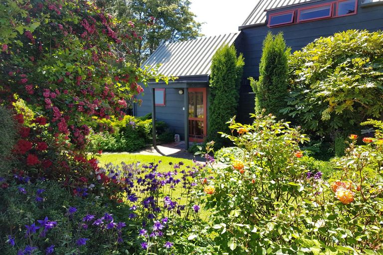 Photo of property in 25 Murray Place, Lake Tekapo, 7999