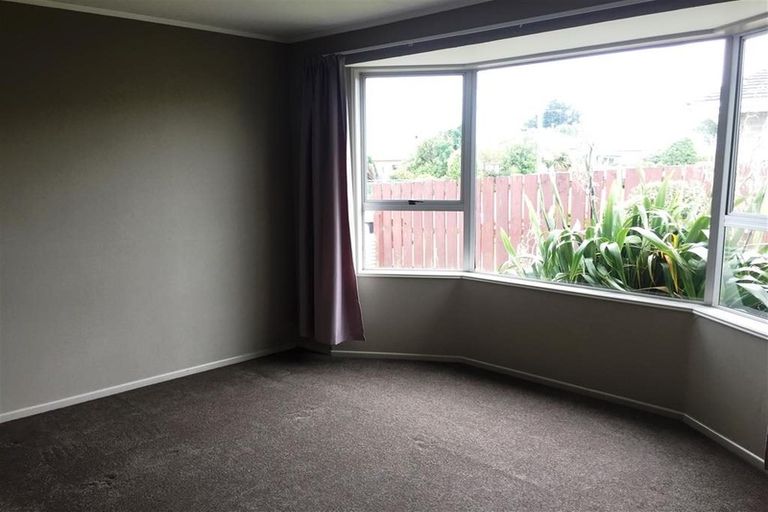 Photo of property in 135 Ross Street, Grasmere, Invercargill, 9810