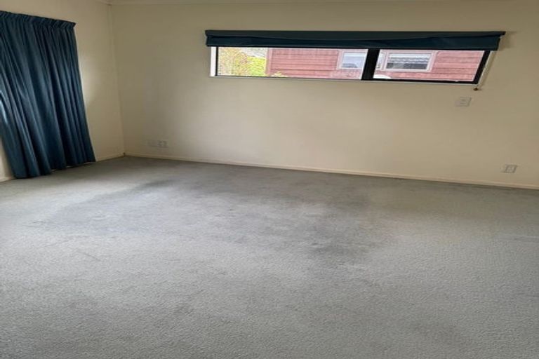 Photo of property in 104 Cortina Avenue, Johnsonville, Wellington, 6037