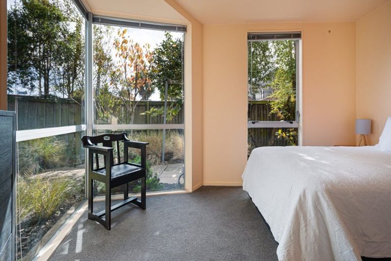 Photo of property in 1/2 Boon Street, Sydenham, Christchurch, 8023