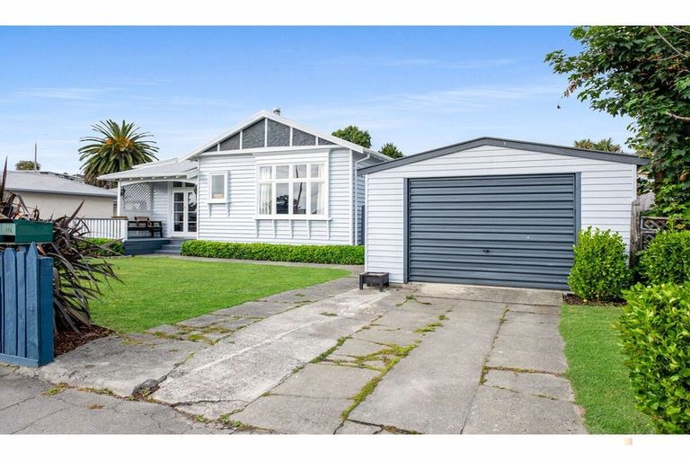 Photo of property in 126 Selwyn Street, Waimataitai, Timaru, 7910