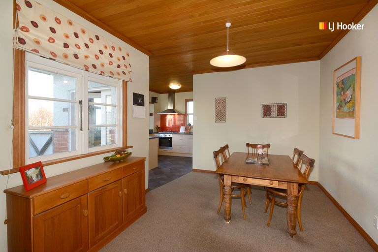 Photo of property in 97 Tomahawk Road, Andersons Bay, Dunedin, 9013