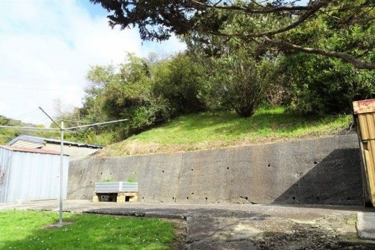 Photo of property in 12 Rochfort Street, Greymouth, 7805