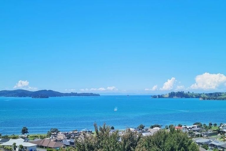 Photo of property in 8 Arabella Lane, Snells Beach, 0920