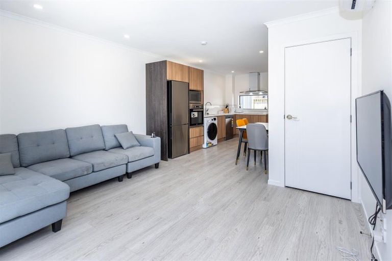 Photo of property in 1/18 May Street, Hamilton East, Hamilton, 3216