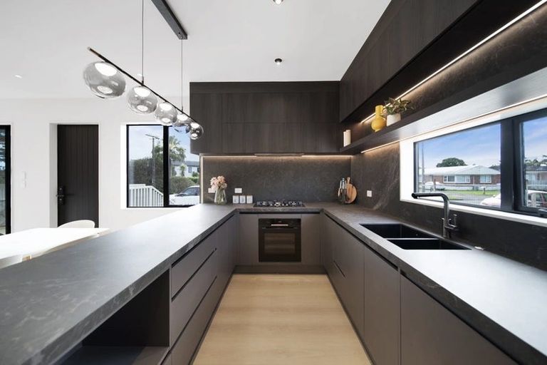 Photo of property in 71 Wintere Road, Papatoetoe, Auckland, 2025