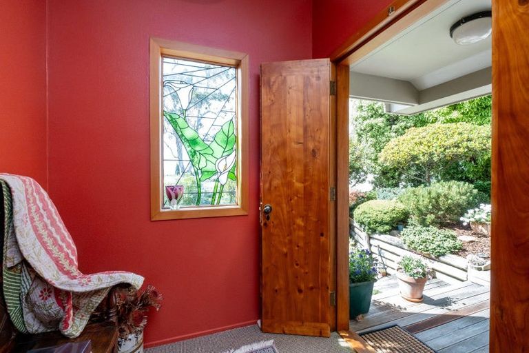 Photo of property in 56 Simla Avenue, Havelock North, 4130