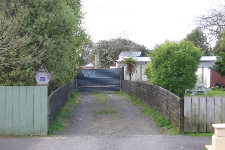 Photo of property in 38 Rawlings Street, Bader, Hamilton, 3206