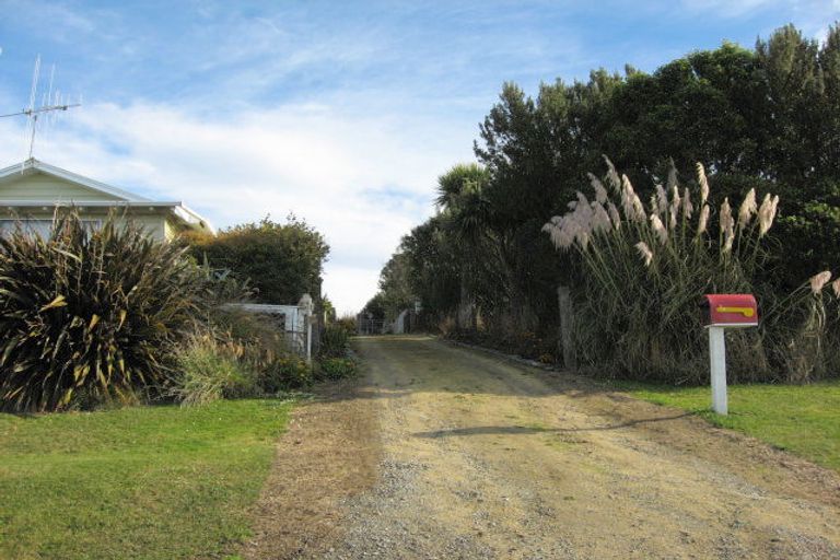 Photo of property in 18 Spiers Street, Kakanui, Oamaru, 9495