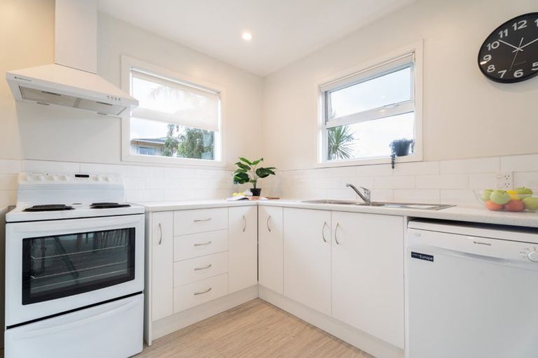 Photo of property in 18a Penryn Drive, Camborne, Porirua, 5026