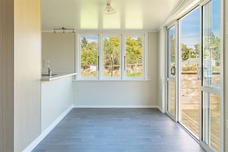 Photo of property in 5 Moore Street, Milton, 9220