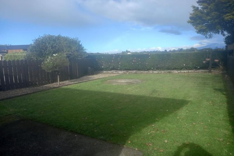 Photo of property in 7 Alpine Grove, Upper Vogeltown, New Plymouth, 4310