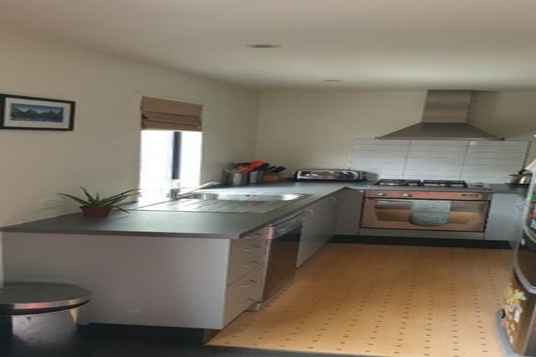 Photo of property in 109 Barbour Street, Waltham, Christchurch, 8011