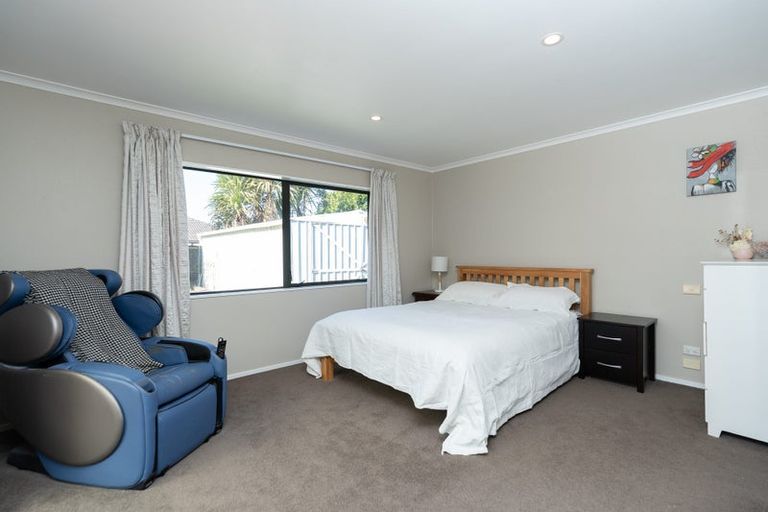 Photo of property in 20 Farringdon Avenue, Rototuna North, Hamilton, 3210