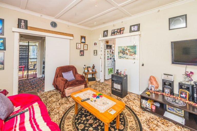 Photo of property in 8 Terrace Street, Aramoho, Whanganui, 4500