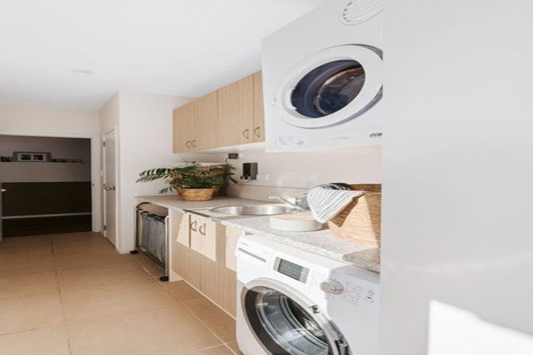 Photo of property in 12 Satori Key, Papamoa Beach, Papamoa, 3118