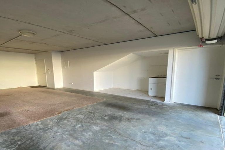 Photo of property in 49 Kirikiri Lane, East Tamaki, Auckland, 2013