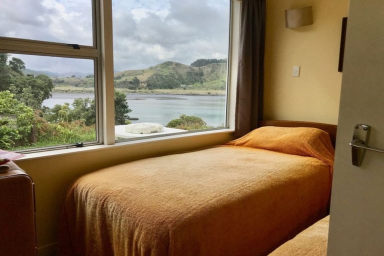 Photo of property in 1 Beach Road, Mokau, 4376