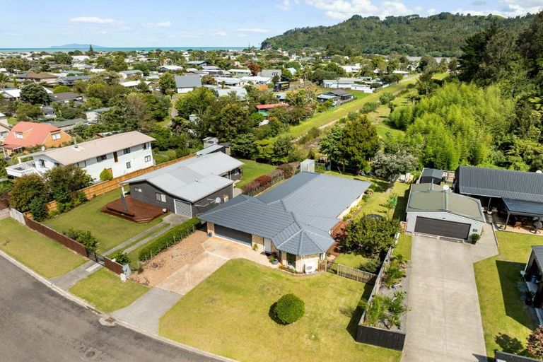 Photo of property in 105 Avalon Place, Whangamata, 3620