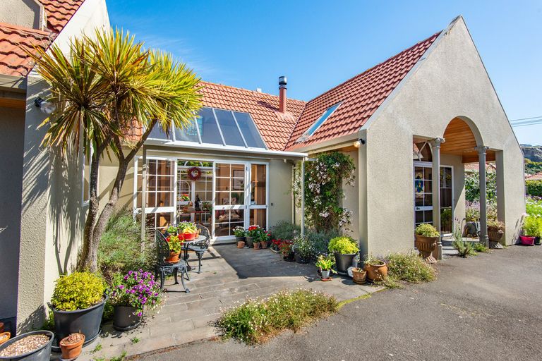 Photo of property in 28 Ings Avenue, Saint Clair, Dunedin, 9012