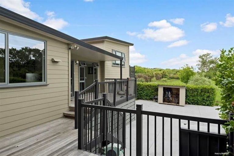 Photo of property in 332a Karaka Road, Karaka, Drury, 2578