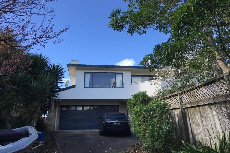 Photo of property in 25 Palmerston Road, Birkenhead, Auckland, 0626