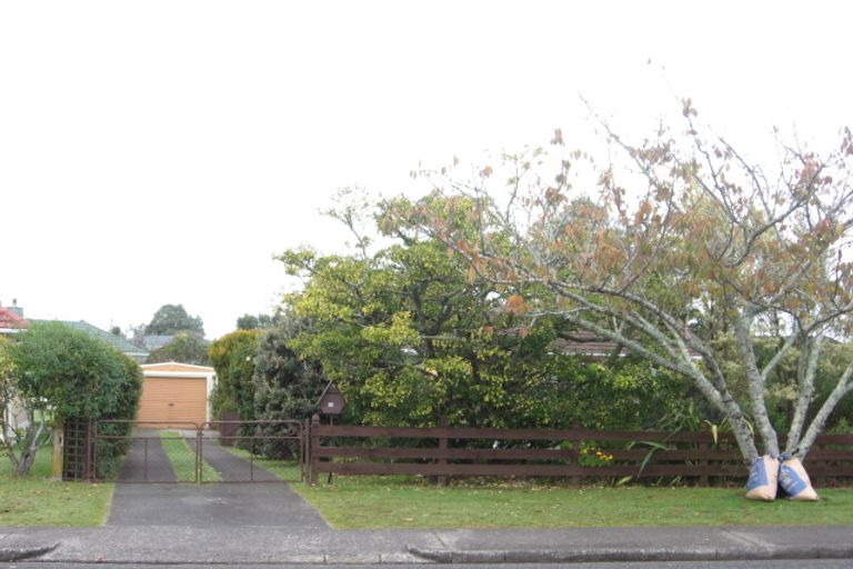 Photo of property in 54 Bowater Place, Manurewa, Auckland, 2102