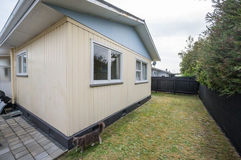 Photo of property in 3/25 Kipling Crescent, Stoke, Nelson, 7011