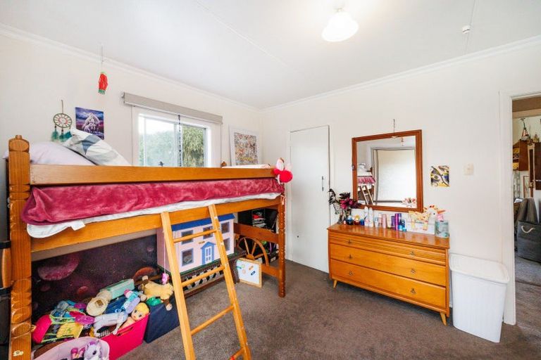 Photo of property in 2066 Tangimoana Road, Tangimoana, Palmerston North, 4473