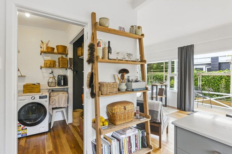 Photo of property in 1/52 Matatua Road, Raumati Beach, Paraparaumu, 5032