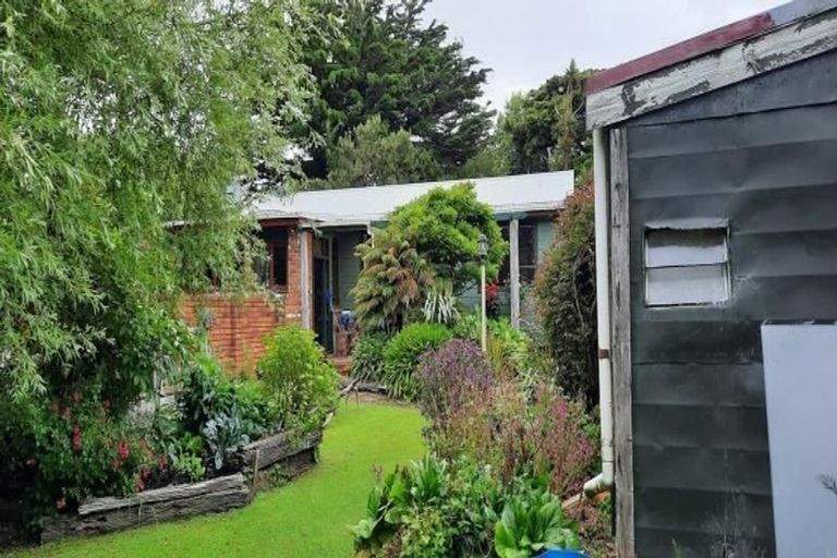 Photo of property in 38 Rakiura Parade, Otatara, Invercargill, 9879