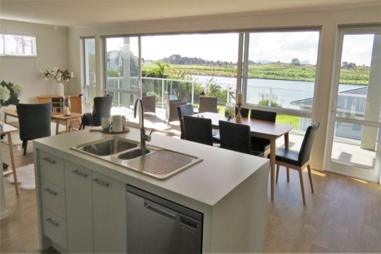 Photo of property in 249 Cove Road, Waipu, 0582