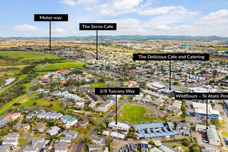 Photo of property in 3/8 Tuscany Way, Te Atatu Peninsula, Auckland, 0610